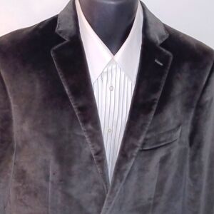 NEIMAN MARCUS Dark Olive Green Velvet Blazer, 42L